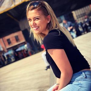 Meet your Posher, Amanda